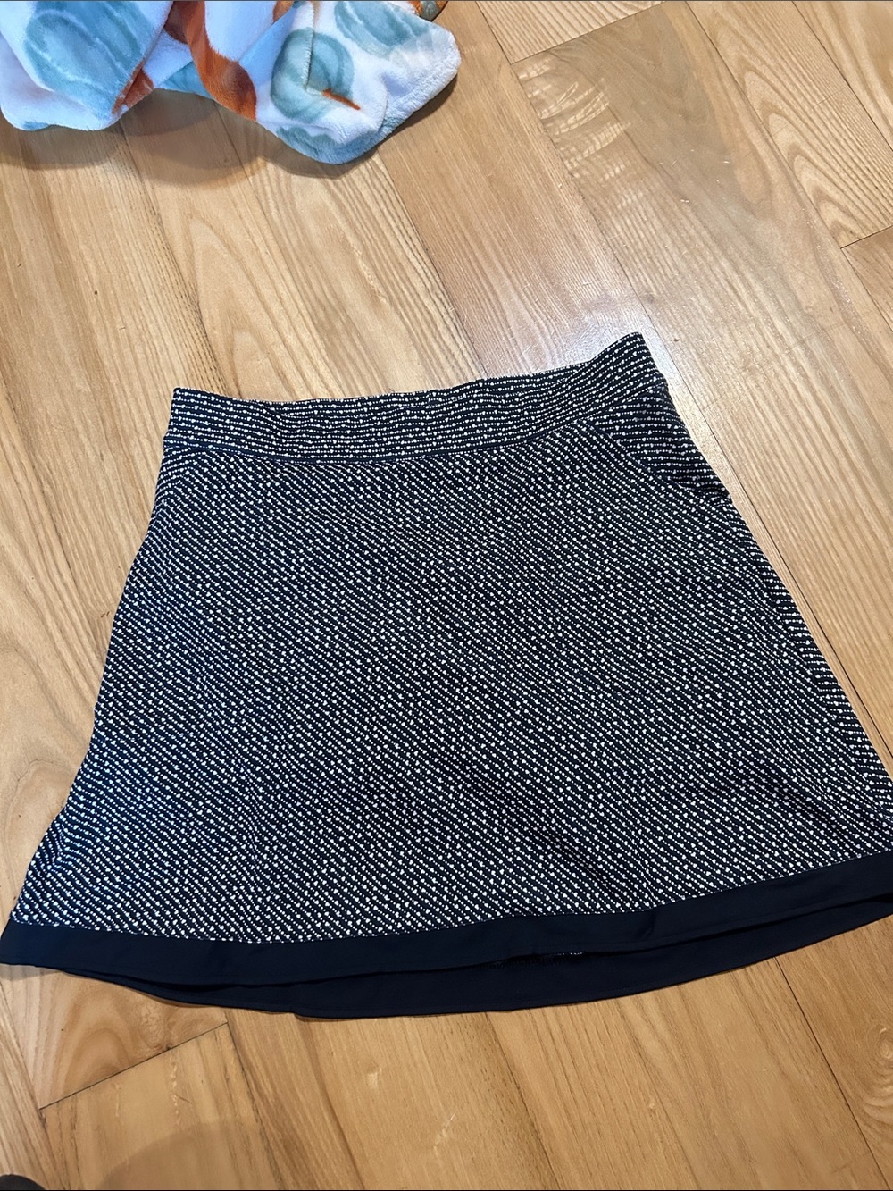 Peter Millar Sally Popcorn Trim 16" Skort